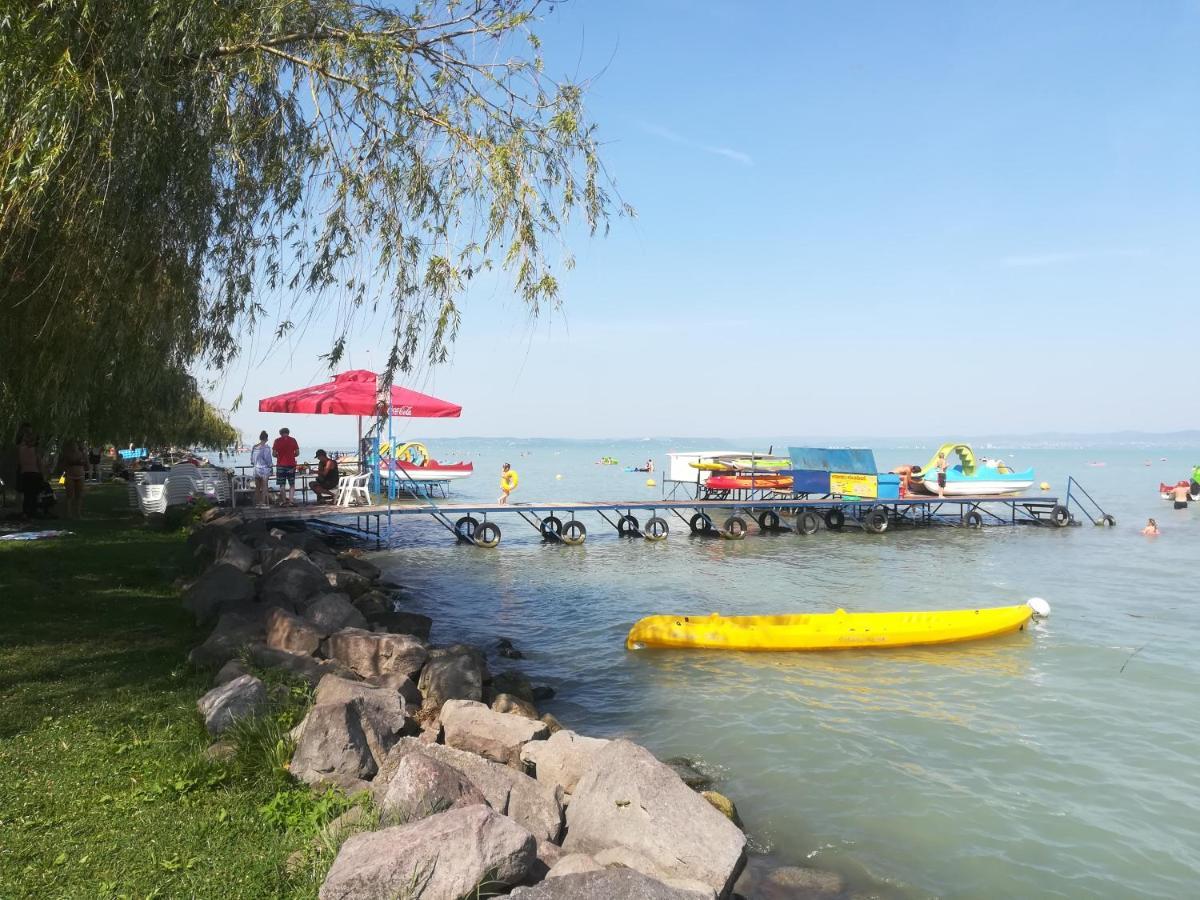 Balatinus Apartmanhaz Siófok Exterior foto