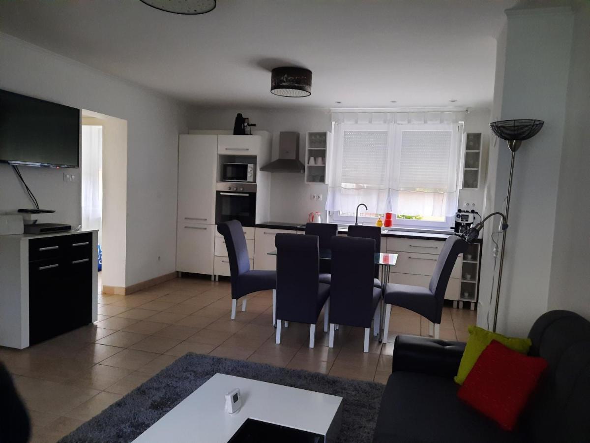 Balatinus Apartmanhaz Siófok Exterior foto